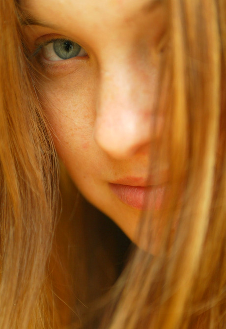 Elizabeth in Outdoor Nudes - 11 of 16