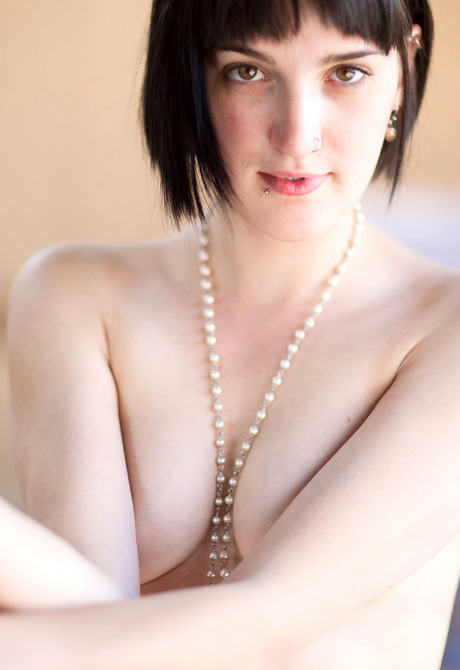 Adorable Erotic Aussie Holli - 8 of 15