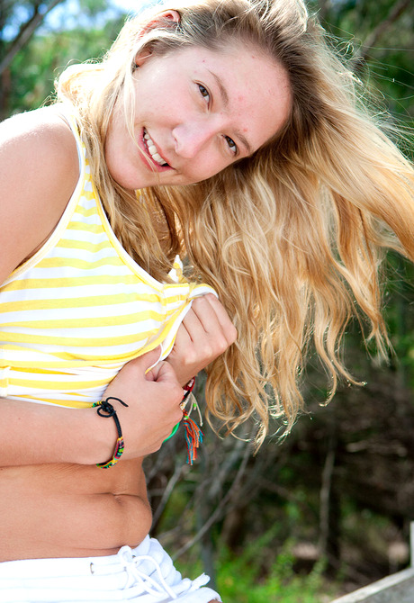 Nina Strips Outdoors