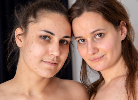 Lesbianb girls Chelsea K and Justina licking each others pussy in bed - 16 of 16