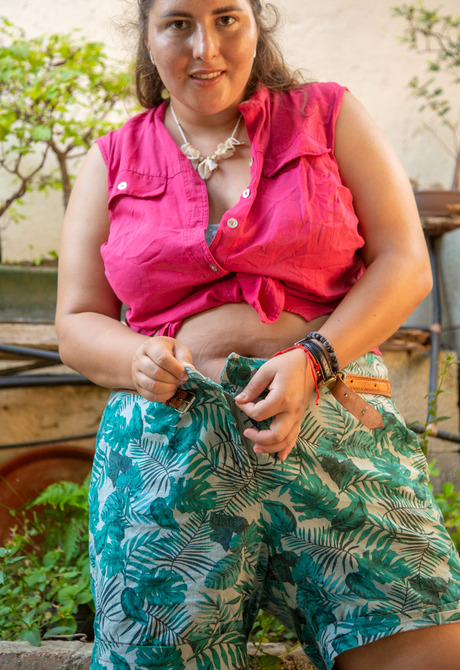 Natural BBW cutie Andreea getting wet and naked outdoors - 4 of 16